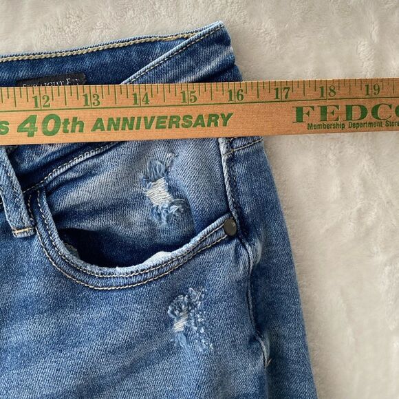 Judy blue Jeans Straight fit size 13 31 blue distressed Style JB82436MD - Picture 9 of 15